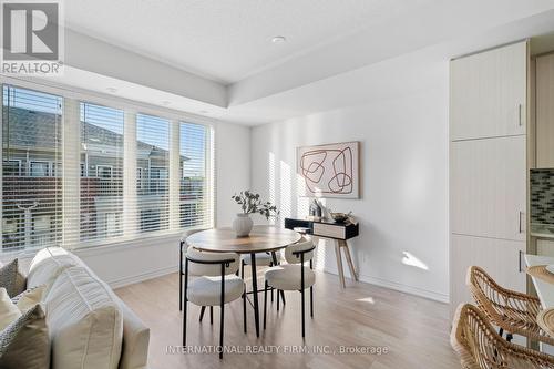 15 - 125 Long Branch Avenue, Toronto (Long Branch), ON - Indoor Photo Showing Dining Room