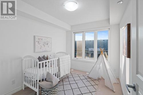 15 - 125 Long Branch Avenue, Toronto (Long Branch), ON - Indoor Photo Showing Bedroom