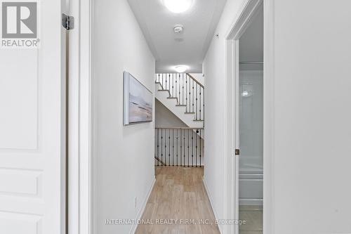 15 - 125 Long Branch Avenue, Toronto (Long Branch), ON - Indoor Photo Showing Other Room