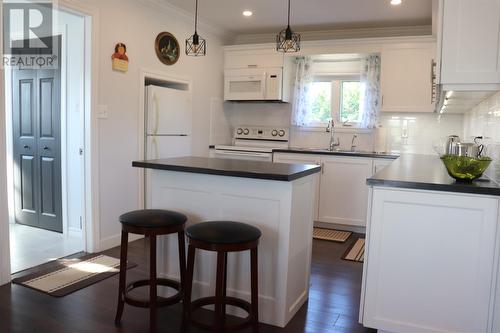 32 Main Road, Westbay, NL - Indoor Photo Showing Kitchen With Upgraded Kitchen