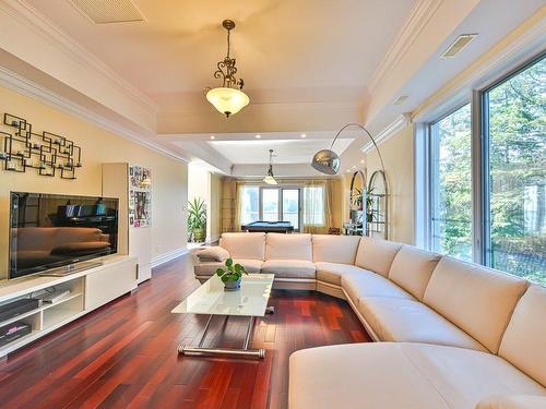 Salon - 946 Ch. Du Bord-Du-Lac-Lakeshore, Dorval, QC - Indoor Photo Showing Living Room