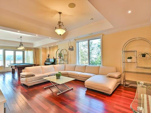 Salon - 946 Ch. Du Bord-Du-Lac-Lakeshore, Dorval, QC - Indoor Photo Showing Living Room