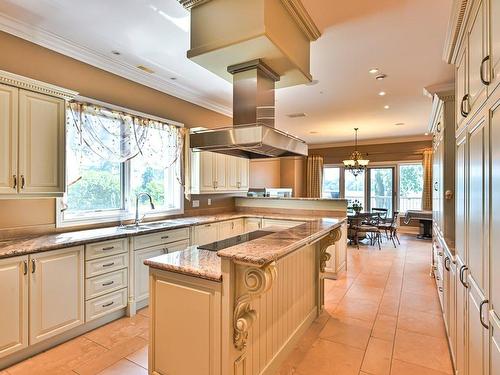 Cuisine - 946 Ch. Du Bord-Du-Lac-Lakeshore, Dorval, QC - Indoor Photo Showing Kitchen