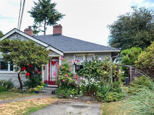 525 Cornwall St, Victoria, BC - Outdoor