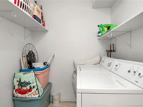 1F-690 Colwyn St, Campbell River, BC - Indoor Photo Showing Laundry Room