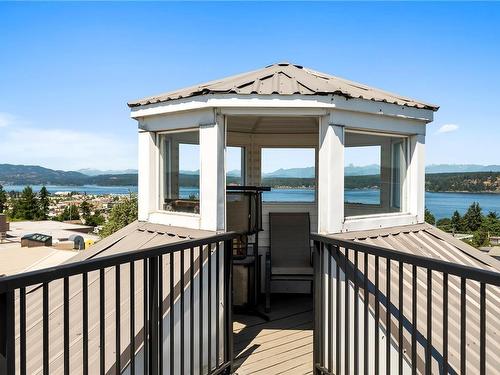 1F-690 Colwyn St, Campbell River, BC - Outdoor With Body Of Water With View With Exterior