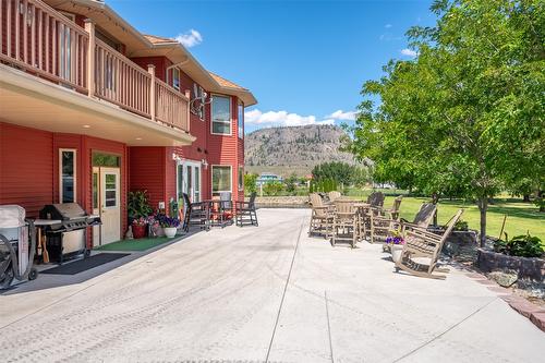 8705 Road 22 Road, Oliver, BC - Outdoor