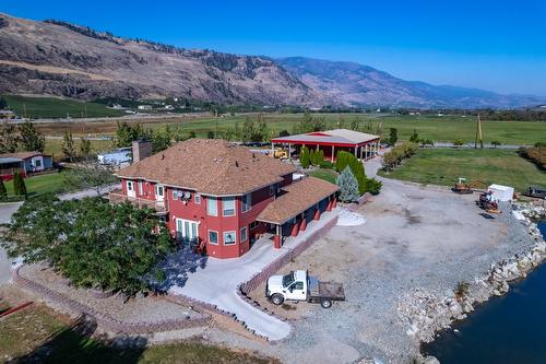 8705 Road 22 Road, Oliver, BC 