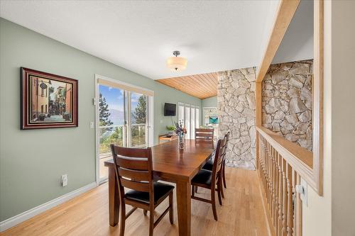 4155 Ponderosa Drive, Peachland, BC - Indoor Photo Showing Dining Room