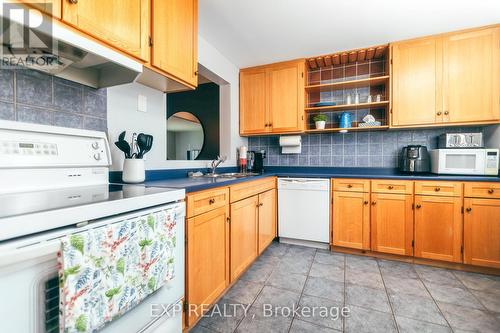 13 - 302 Vine Street, St. Catharines, ON - Indoor Photo Showing Kitchen