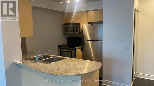 3713 - 763 Bay Street, Toronto (Bay Street Corridor), ON - Indoor Photo Showing Kitchen With Double Sink