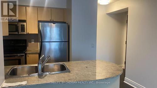 3713 - 763 Bay Street, Toronto (Bay Street Corridor), ON - Indoor Photo Showing Kitchen With Double Sink