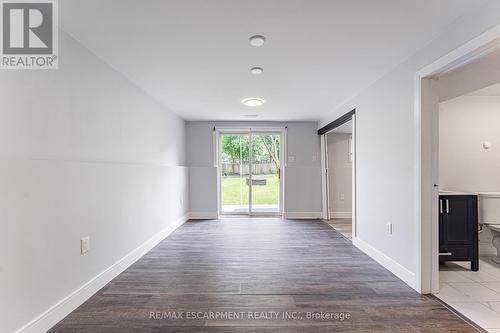 Lower - 378 Sekura Street, Cambridge, ON - Indoor Photo Showing Other Room