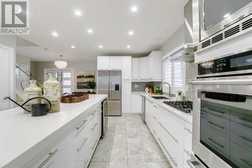 53 Windemere Road, Hamilton (Stoney Creek), ON - Indoor Photo Showing Kitchen