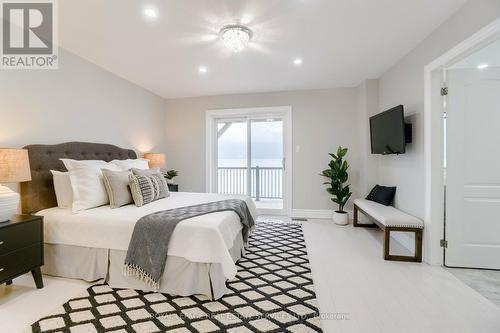 53 Windemere Road, Hamilton (Stoney Creek), ON - Indoor Photo Showing Bedroom