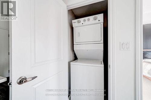 301 - 2605 Binbrook Road, Hamilton (Binbrook), ON - Indoor Photo Showing Laundry Room