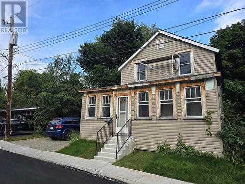 136 Biggings Ave, Sault Ste Marie, ON - Outdoor With Facade