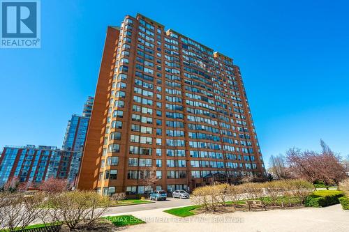 1403 - 1270 Maple Crossing Boulevard, Burlington (Brant), ON - Outdoor With Facade