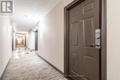 1403 - 1270 Maple Crossing Boulevard, Burlington (Brant), ON - Indoor Photo Showing Other Room