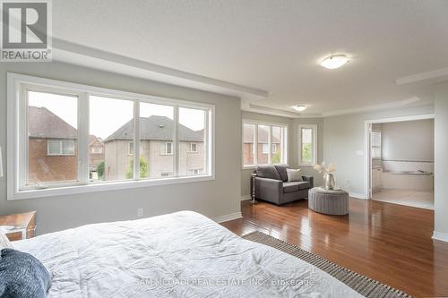 5914 Long Valley Road, Mississauga (Churchill Meadows), ON - Indoor Photo Showing Bedroom