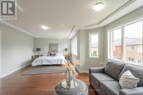 5914 Long Valley Road, Mississauga (Churchill Meadows), ON - Indoor Photo Showing Bedroom