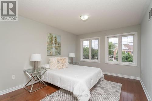 5914 Long Valley Road, Mississauga (Churchill Meadows), ON - Indoor Photo Showing Bedroom