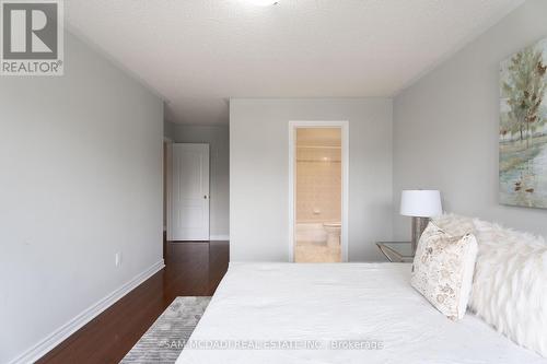 5914 Long Valley Road, Mississauga, ON - Indoor Photo Showing Bedroom