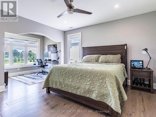 63 Poplar Street, Hamilton, ON - Indoor Photo Showing Bedroom