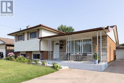 6776 Margaret Street, Niagara Falls, ON - Outdoor With Facade