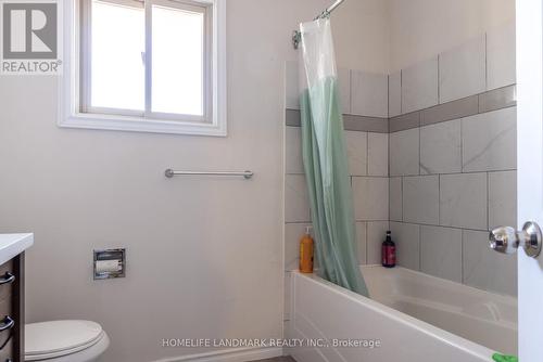 6776 Margaret Street, Niagara Falls, ON - Indoor Photo Showing Bathroom