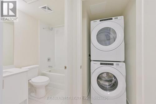 201 - 8960 Jane Street, Vaughan, ON - Indoor Photo Showing Laundry Room