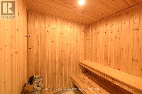 2292 Shore Lane, Wasaga Beach, ON - Indoor Photo Showing Other Room