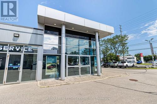 225 Dundas Street E, Mississauga, ON 