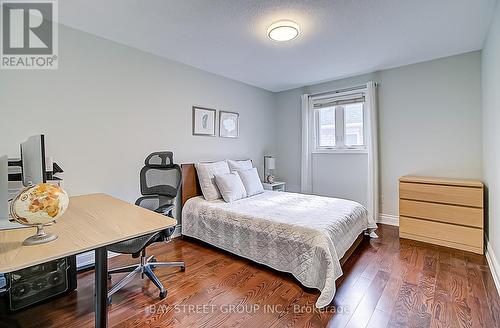 2104 Mayflower Boulevard, Oakville (River Oaks), ON - Indoor Photo Showing Bedroom