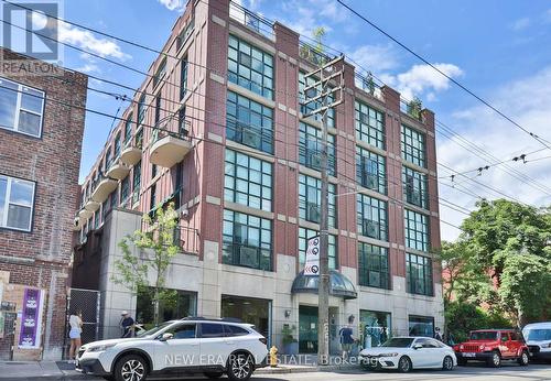 426 - 901 Queen Street W, Toronto (Niagara), ON - Outdoor With Facade