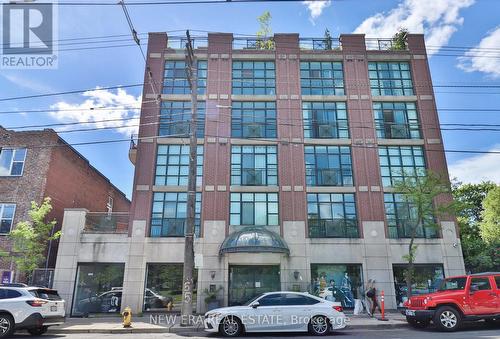 426 - 901 Queen Street W, Toronto (Niagara), ON - Outdoor With Facade