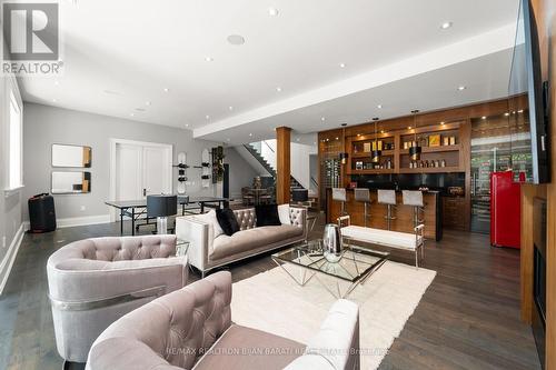 53 Citation Drive, Toronto (Bayview Village), ON - Indoor Photo Showing Living Room