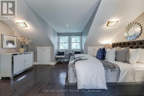 Th2 - 360 R Dundas Street E, Toronto (Moss Park), ON - Indoor Photo Showing Bedroom