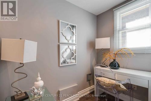 Th2 - 360 R Dundas Street E, Toronto (Moss Park), ON - Indoor Photo Showing Other Room