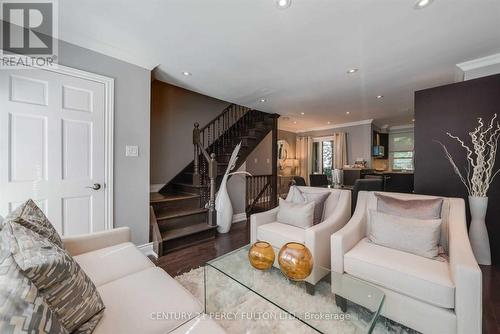 Th2 - 360 R Dundas Street E, Toronto (Moss Park), ON - Indoor Photo Showing Living Room