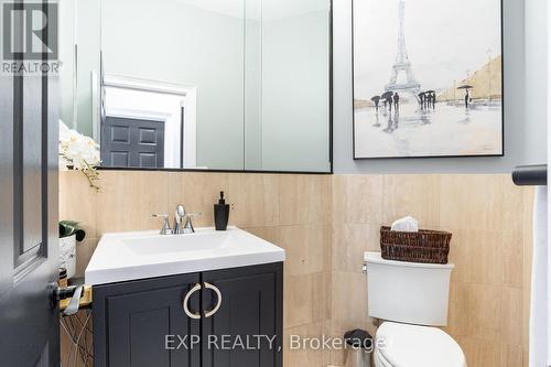 140 Bathgate Drive, Toronto (Centennial Scarborough), ON - Indoor Photo Showing Bathroom