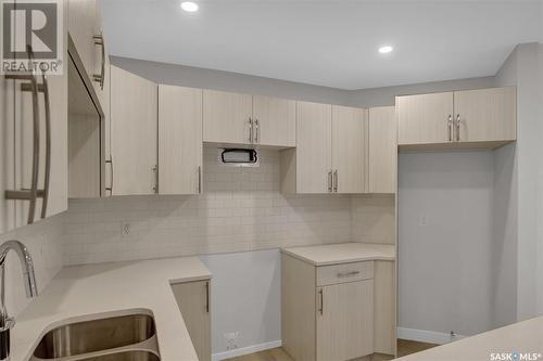 243 St John Street, Regina, SK - Indoor Photo Showing Kitchen