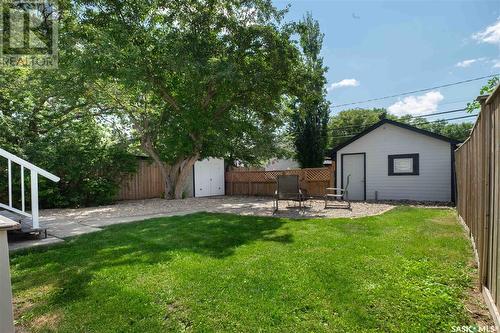 3715 Victoria Avenue, Regina, SK - Outdoor