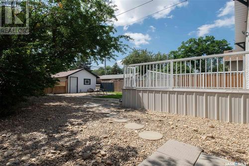 3715 Victoria Avenue, Regina, SK - Outdoor