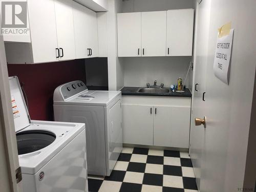 30 Kirby Ave, Timmins, ON - Indoor Photo Showing Laundry Room