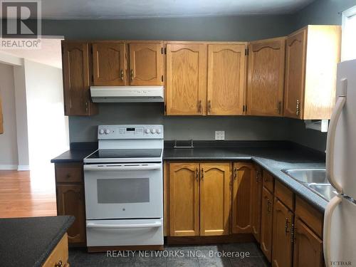 30 Kirby Avenue, Timmins (Timmins South - East), ON - Indoor Photo Showing Kitchen