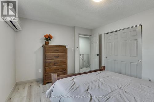 2 - 271 Thames Street, Ingersoll (Ingersoll - North), ON - Indoor Photo Showing Bedroom