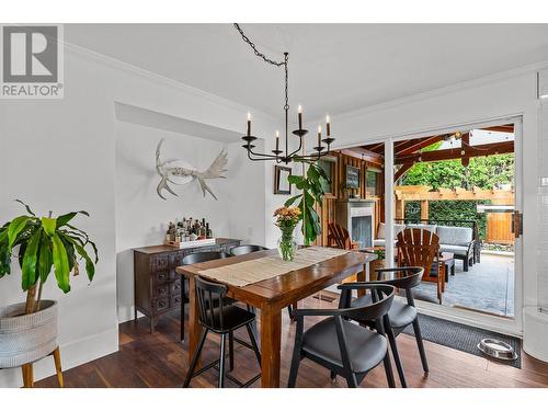 306 Yates Road, Kelowna, BC - Indoor Photo Showing Dining Room