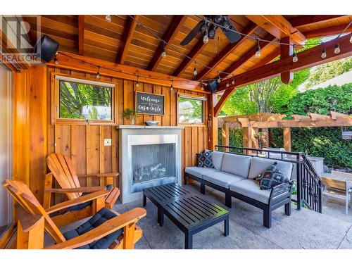 306 Yates Road, Kelowna, BC -  With Fireplace