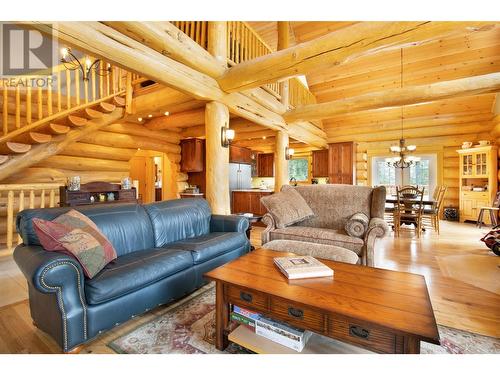 63 Walker Road, Enderby, BC - Indoor Photo Showing Living Room